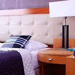 Platinum Hotel 3*