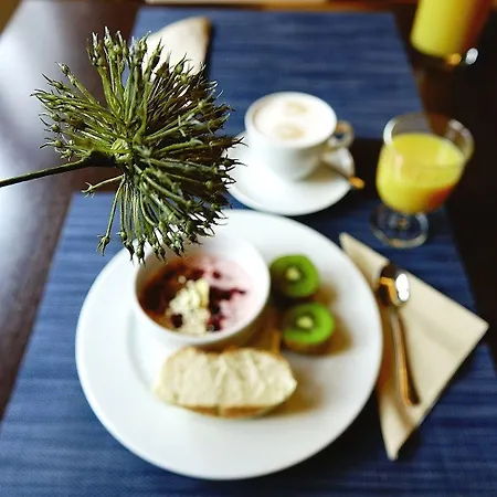 מלון Platinum 3*