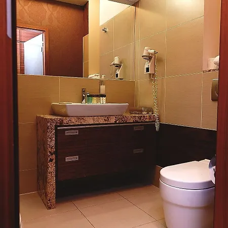 Platinum אוסטראודה