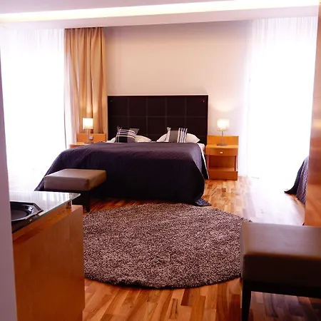 Platinum 3* אוסטראודה