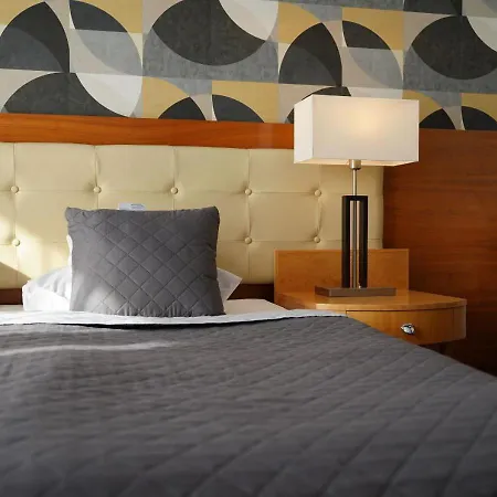 Hotel Platinum 3*